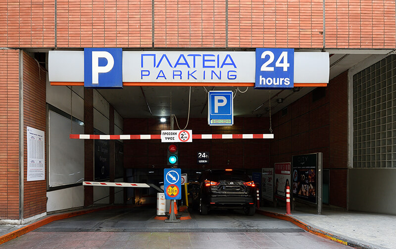 Plateia Parking
